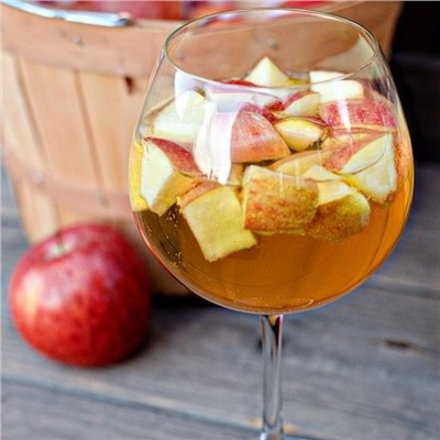 Вино плодовое Яблочно – карамельное белое полусладкое 1л пэт