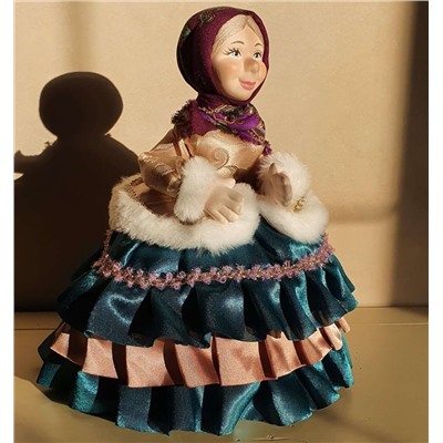 Фарфоровая мягкая кукла Анисья в зимнем наряде